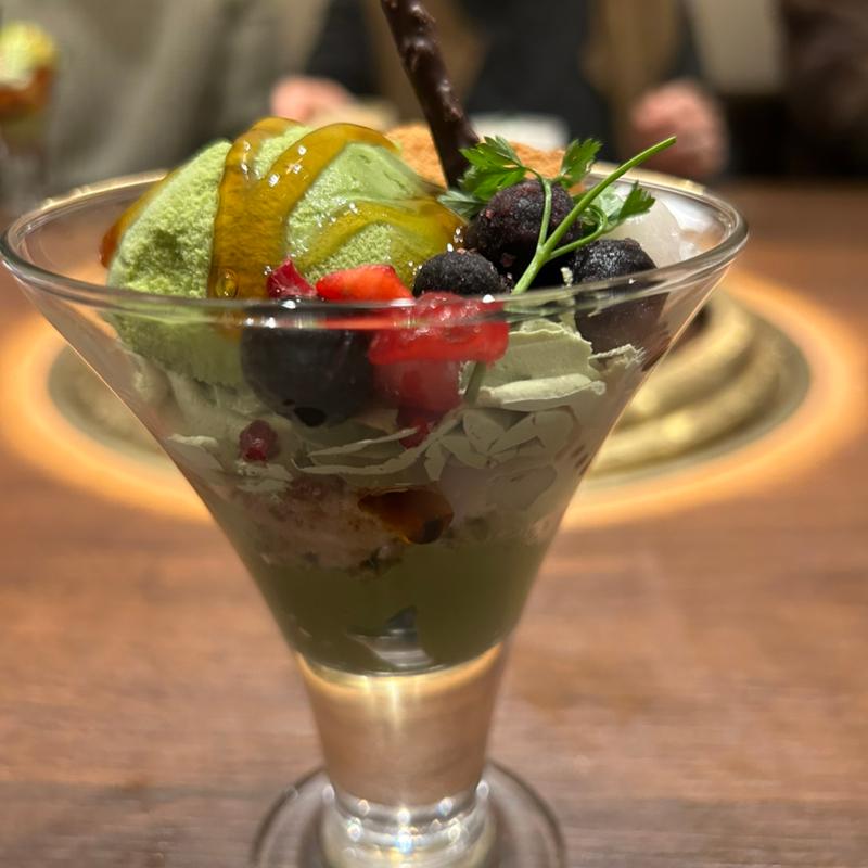 宇治抹茶プリンとみたらし白玉のパフェ(ワンカルビ Plus+ 北生駒店 （ワンカルビプラス）)