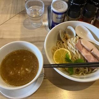 イズムのつけ麺（醤油）(麺堂イズム)
