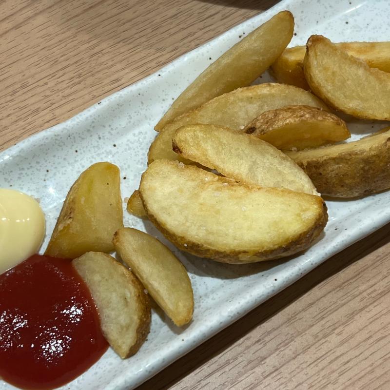 フライドポテト(梅乃宿温酒場 なんばウォーク店)