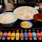 目玉焼き定食