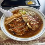 餃子ラーメン(らーめんや京楽（京楽食堂）)