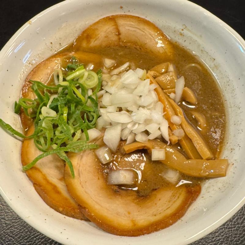 極煮干しチャーシュー麺(JIN)