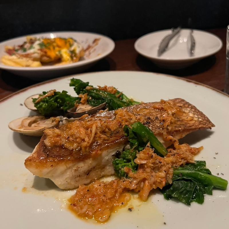 真鯛と蛤のソテー　桜海老バターソース(Balcony by 6th)