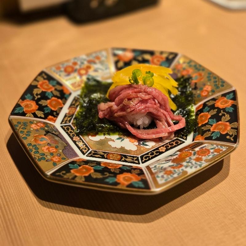 名物トロたく2貫(黒毛和牛肉匠 いちえ 別邸)