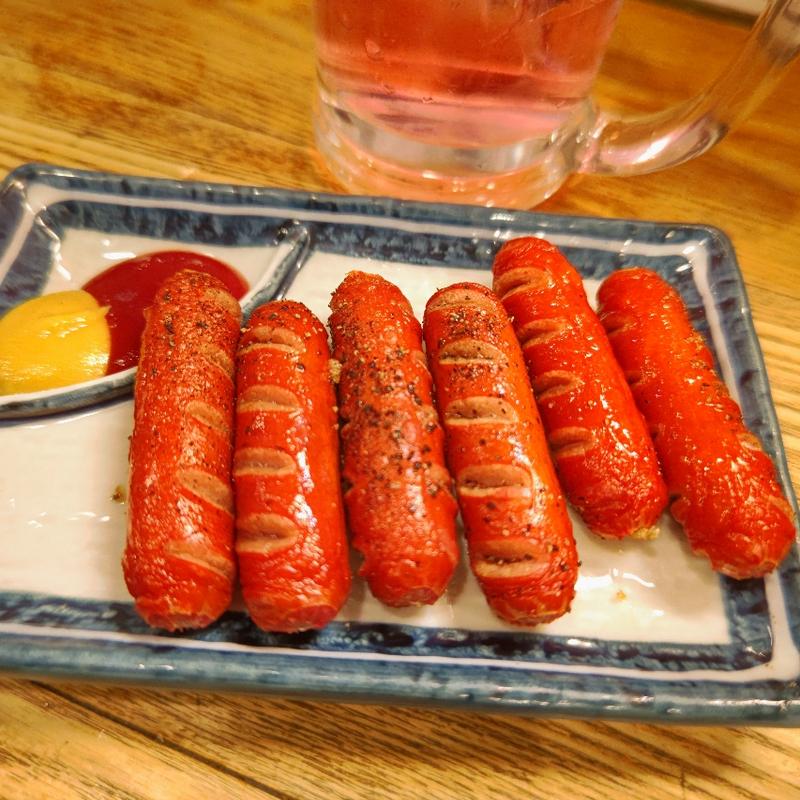 赤ウインナー(太陽ホエール 野毛本店)