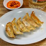 焼き餃子(太陽ホエール 野毛本店)