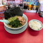 ほうれん草　コロチャー　のり　半ライス(ラーメン山岡家 越谷レイクタウン店)