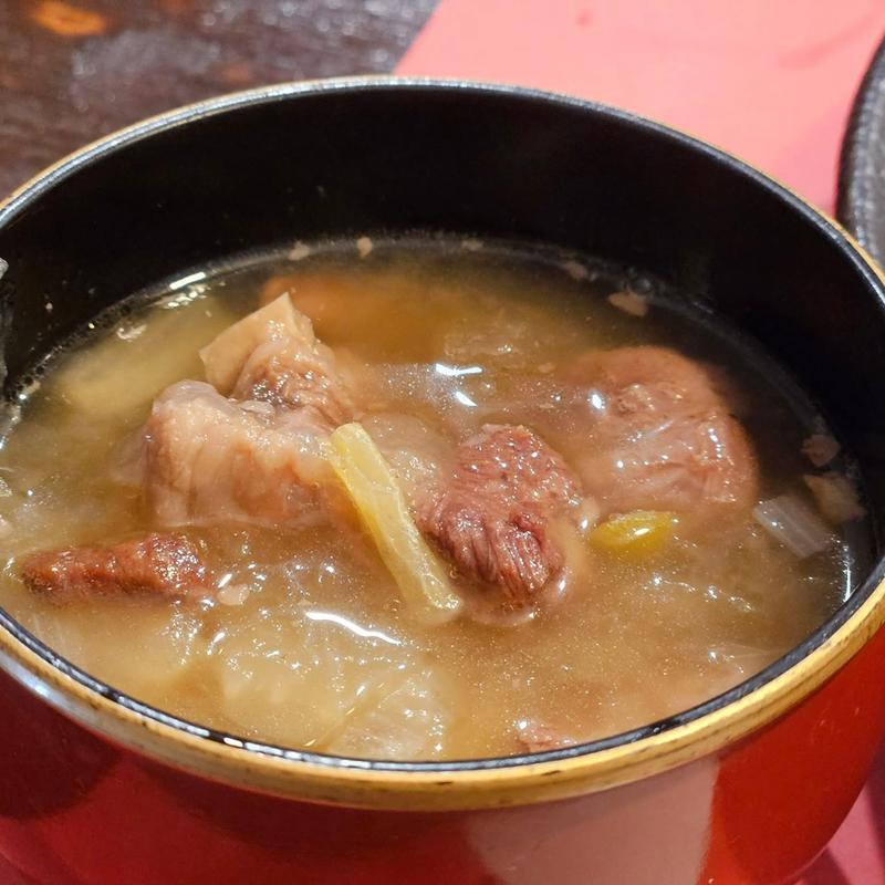 牛すじの味噌汁(牛肉料理しもかわ)