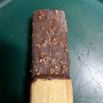 ロッテ　ガーナチョコ　クッキーサンド