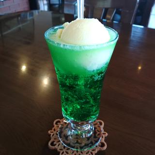 フロート(カフェテリア アメニティ )