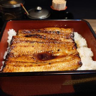 鰻重(う凪亭 (うなぎてい) 郡山店)