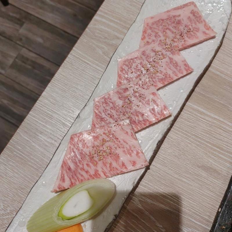 特上カルビ(焼肉 三水苑 広瀬通り)