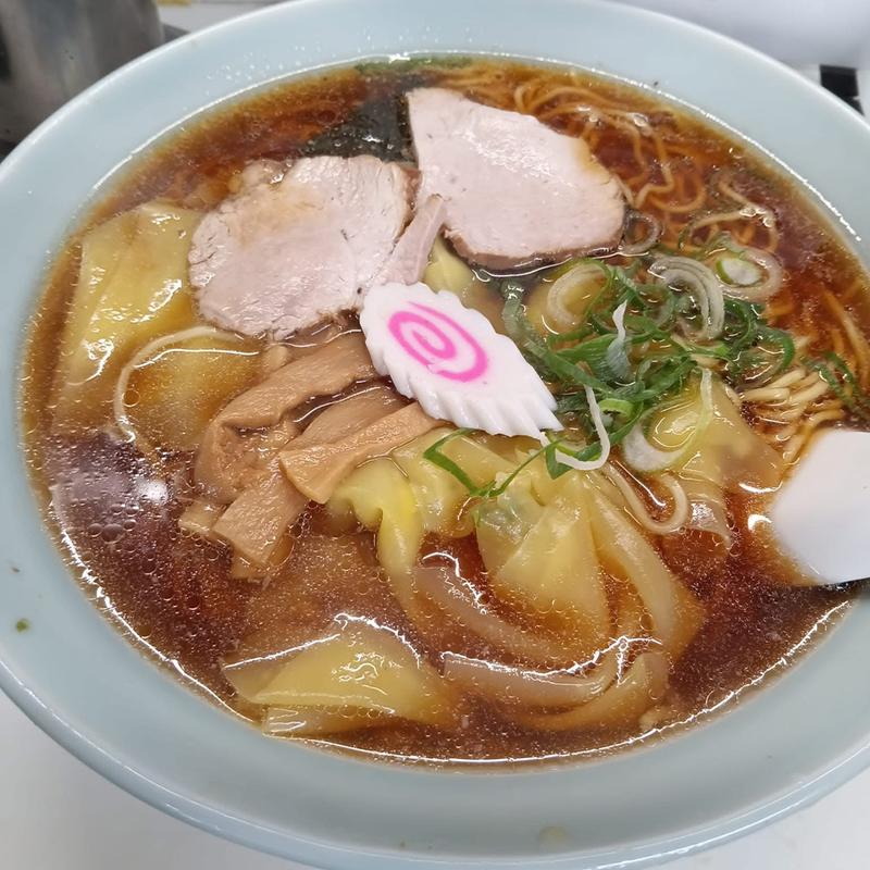 ワンタン麺 超大盛(さいとうラーメン店 )