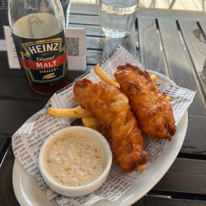 フィッシュ&チップス2ピース(スプリングバレーブルワリー東京 （SPRING VALLEY BREWERY TOKYO）)