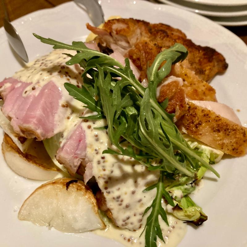 肉料理(ナスシオバルウニコ)