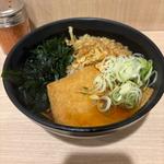 人気の三種もそば（温）
