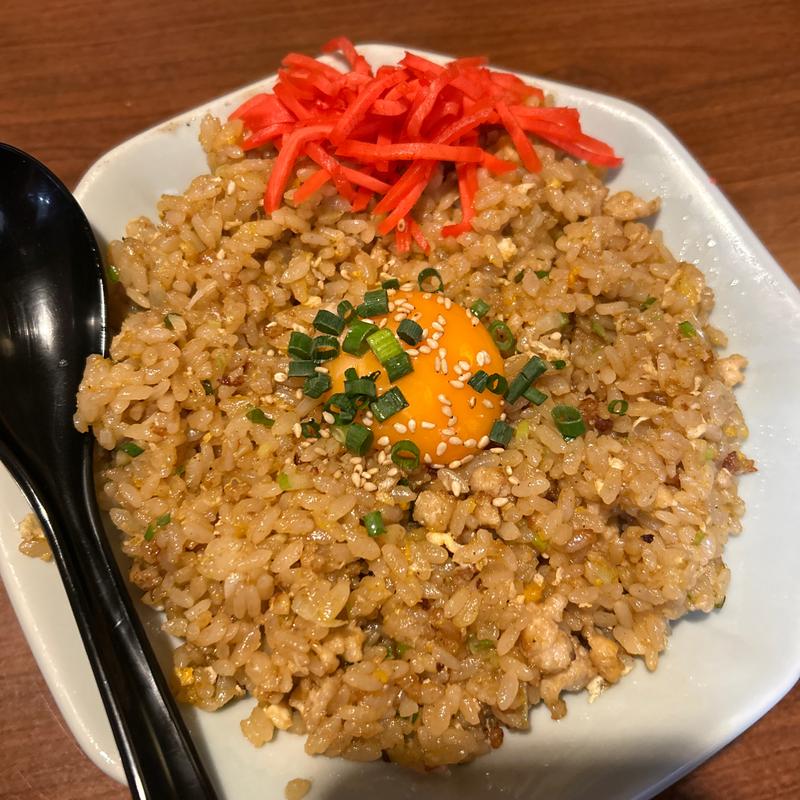 月見生つくねチャーハン(炭火居酒屋 炎 すすきの アーバンビル店)