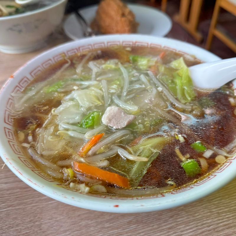 五目うまにソバ(六さん )