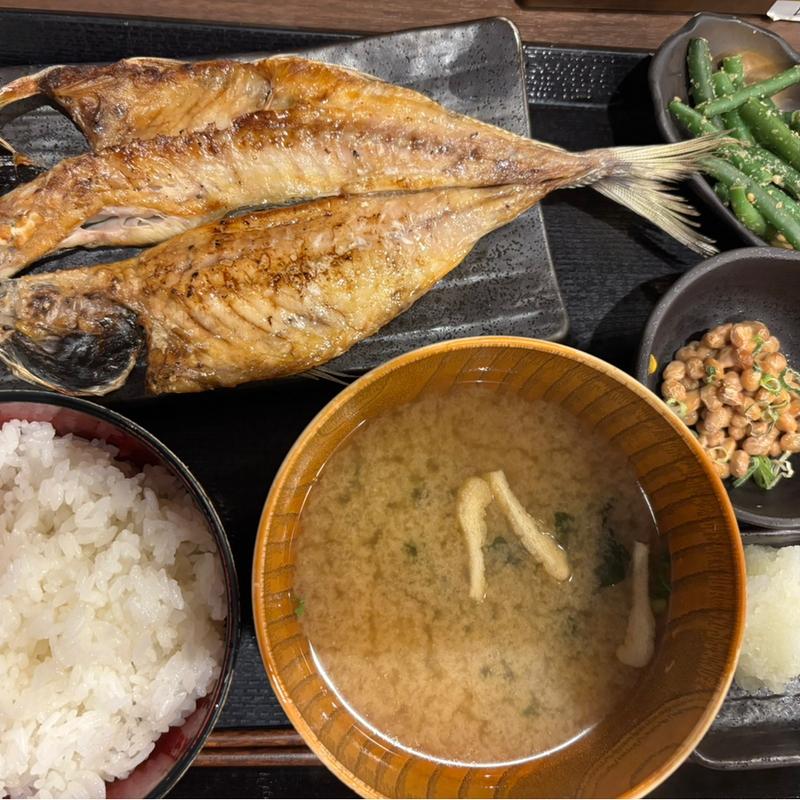 あじ開き定食(しんぱち食堂プリンセス通り店)