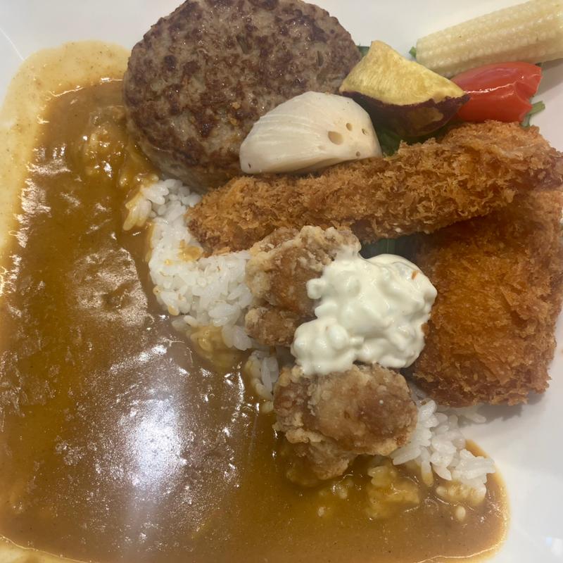 C&C スペシャルカレー(カレーショップ C&Cダイニング)