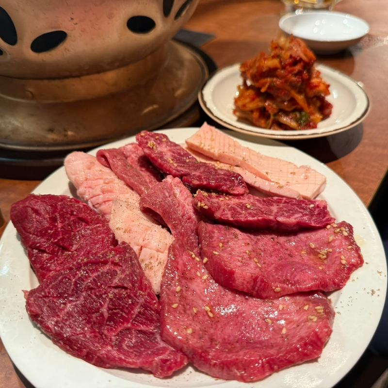 まんぷく盛り(焼肉ニューひうち)