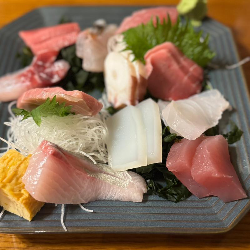 刺身の盛り合わせ2人前(ひとし 本店 )