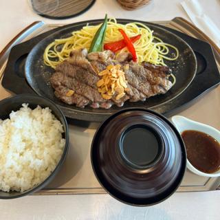鉄板スタミナステーキ