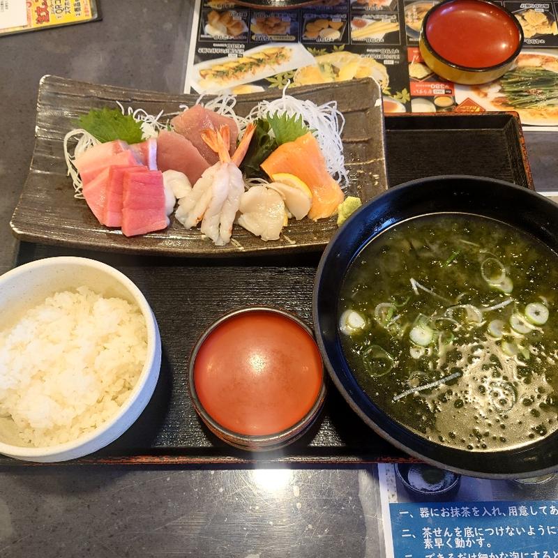 刺身定食(すしめん処 大京 佐原水郷橋店)