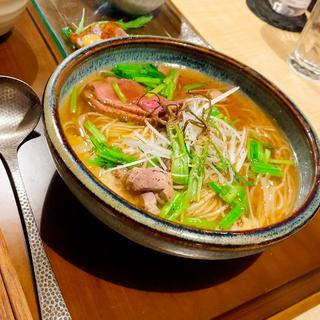 鴨とセリの薄醤油麺　セット(西洋料理・麺 ヌイユ)