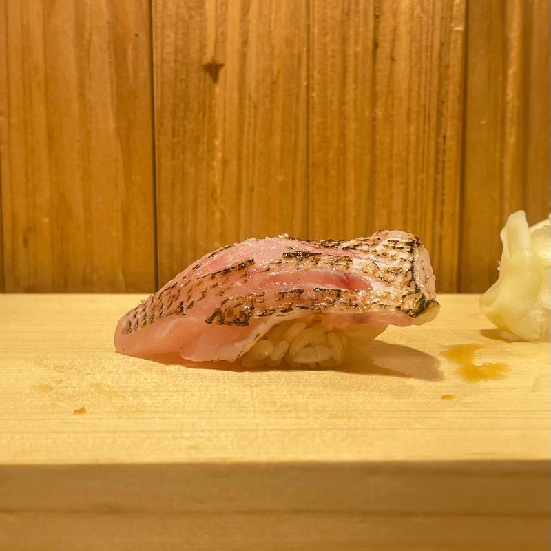 のどくろ炙り(鮨屋とんぼ 栄店)