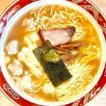 ワンタン麺(支那ソバ すずき )