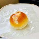 抹茶あんぱん(こころにあまいあんぱんやＪＲ名古屋駅店)
