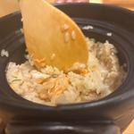 土鍋ご飯 サーモンハラス 1.5合(魚料理 吉成本店 丸の内店)