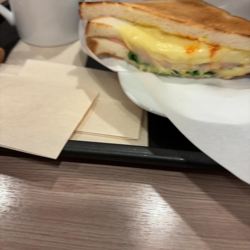 (カフェ・ベローチェ 大宮大門町店)