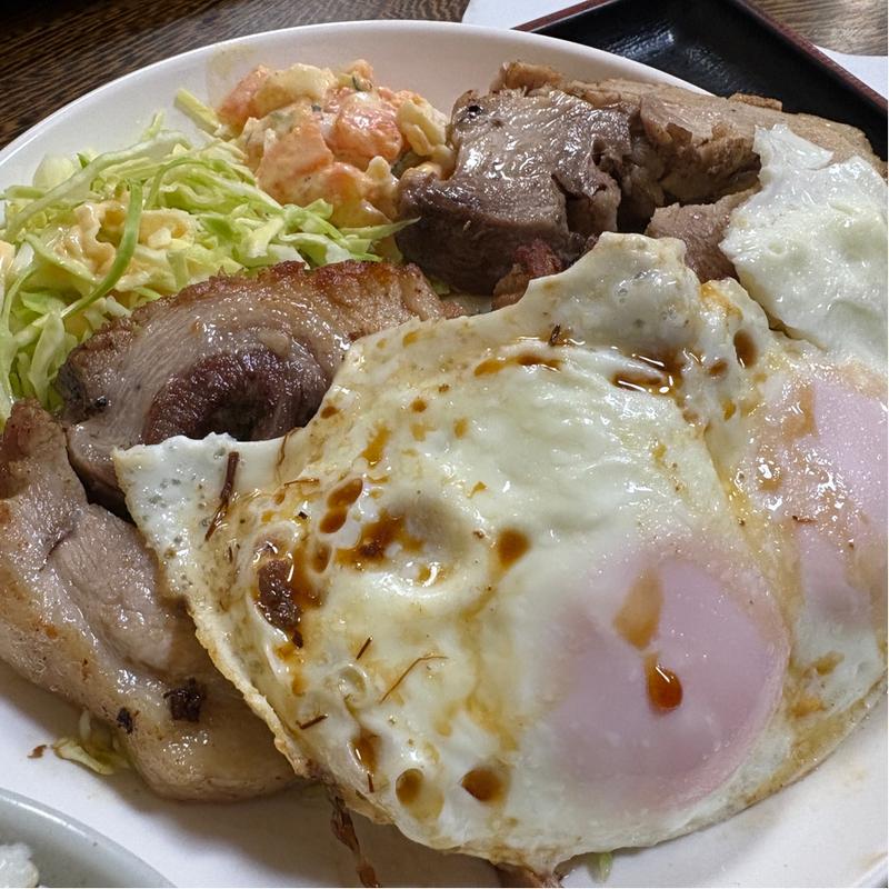 チャーシューエッグ定食(かもだ)
