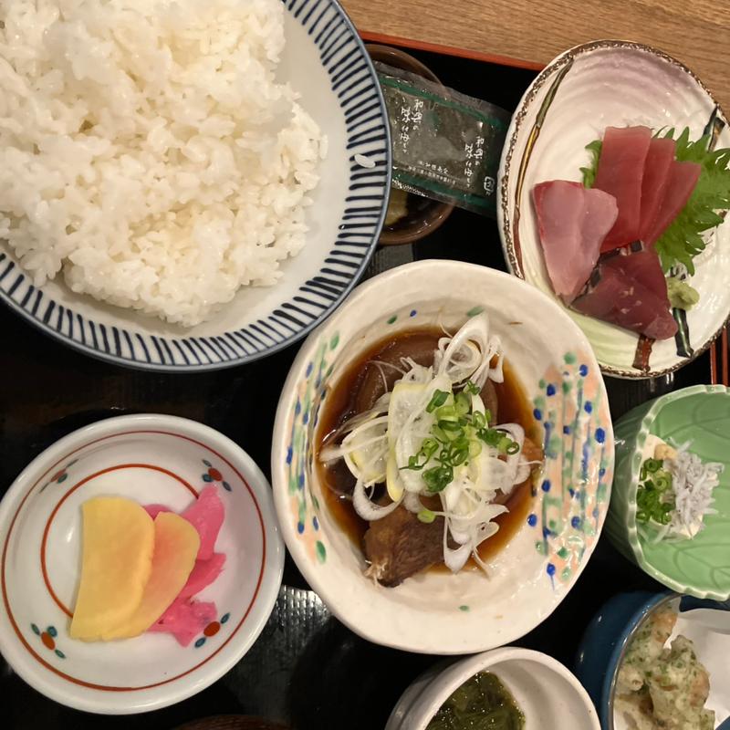 漁師の昼めしセット(大庄水産 岡崎駅前店 )