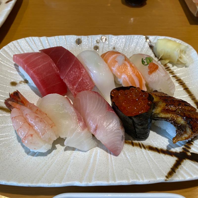 上にぎり盛り（十貫）(寿司いけだ)