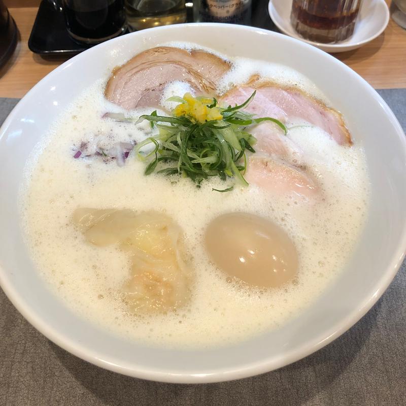 特製泡系鶏白湯SOBA(中華SOBA惠ばら)