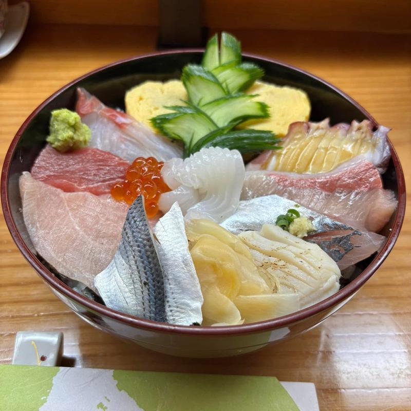 海鮮丼(寿し若)