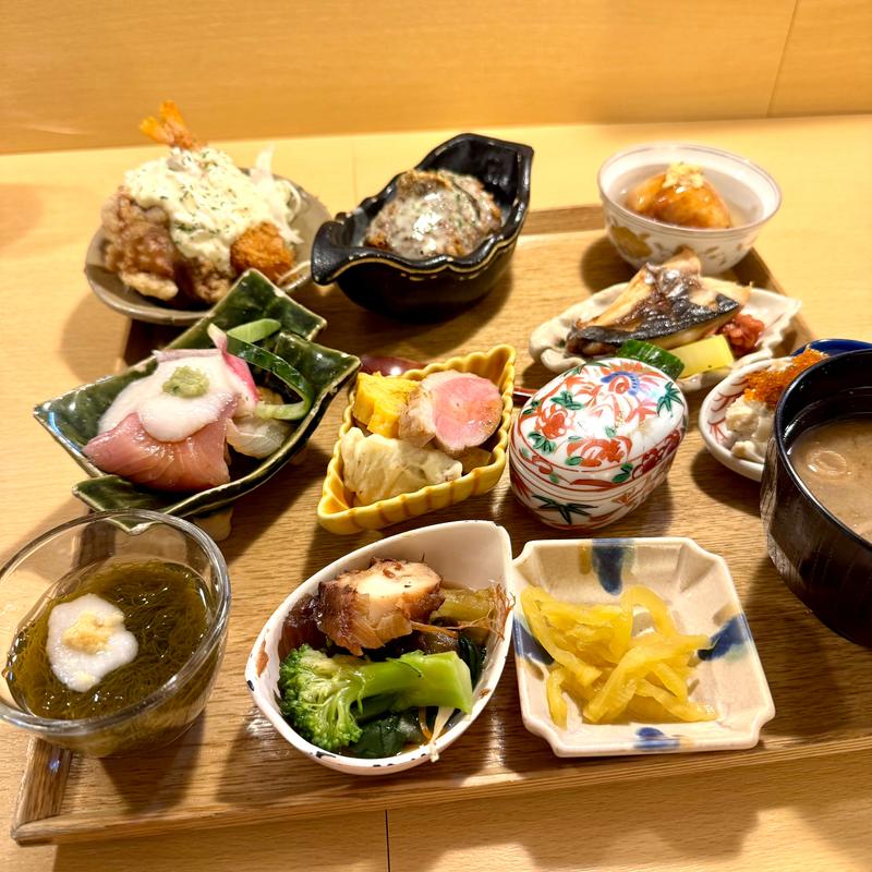 彩り御膳(酒・肴 とやお)