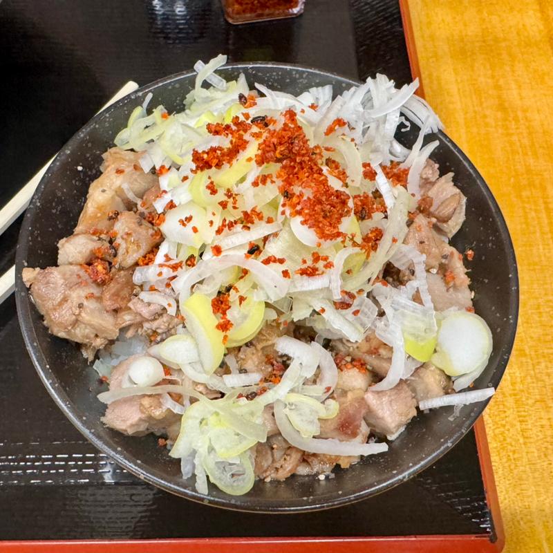 半ライス＋サービスネギ(中華そば 香十)