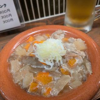 牛もつ煮込み