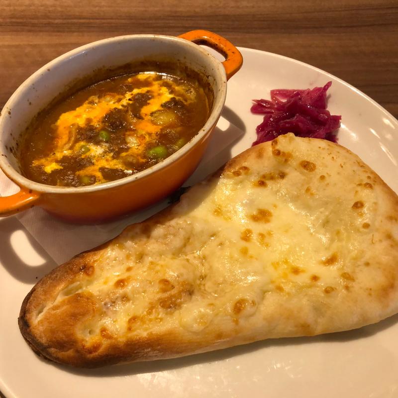 チキンカレー&チーズナン(高倉町珈琲 戸田店)