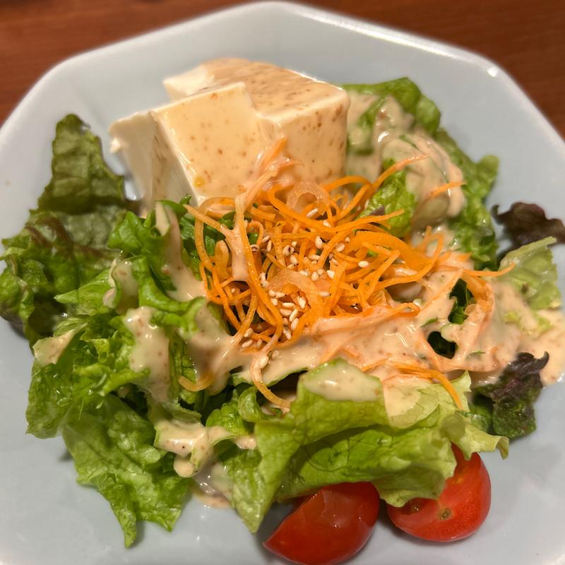 豆腐サラダハーフ(炭火居酒屋 炎 すすきの アーバンビル店)
