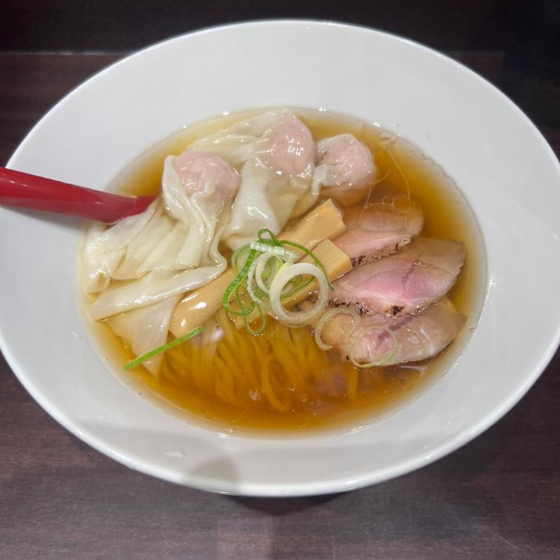 中華そば醤油 ワンタン(寿製麺よしかわ 西台駅前店)