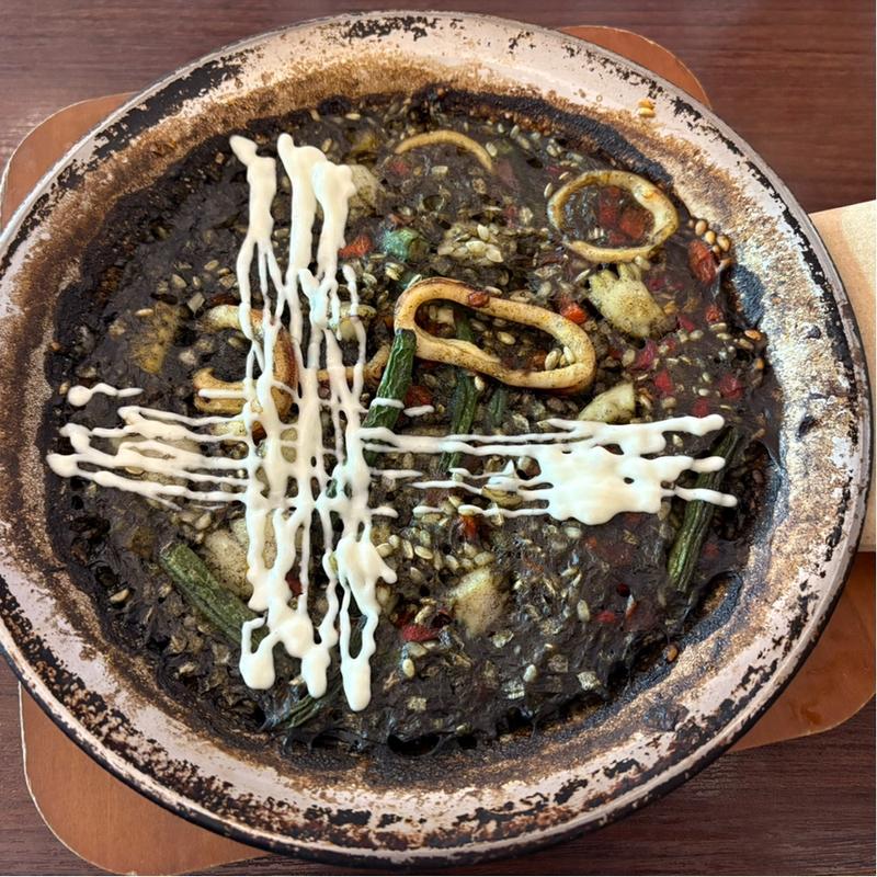 いかすみのパエリア(エルチャテオ デルプエンテ)