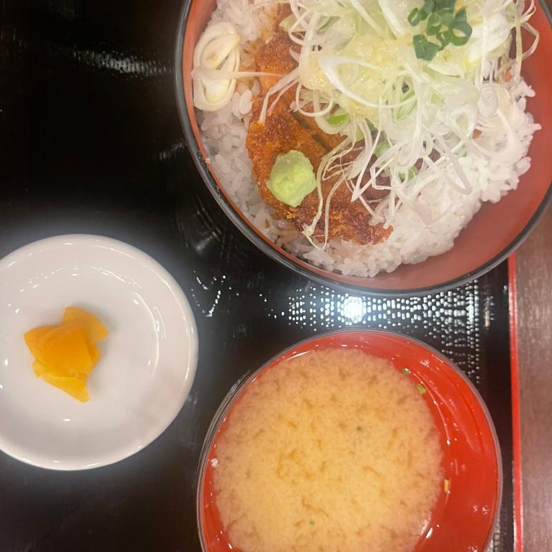 塩かつ丼(新千歳空港温泉 お食事処)