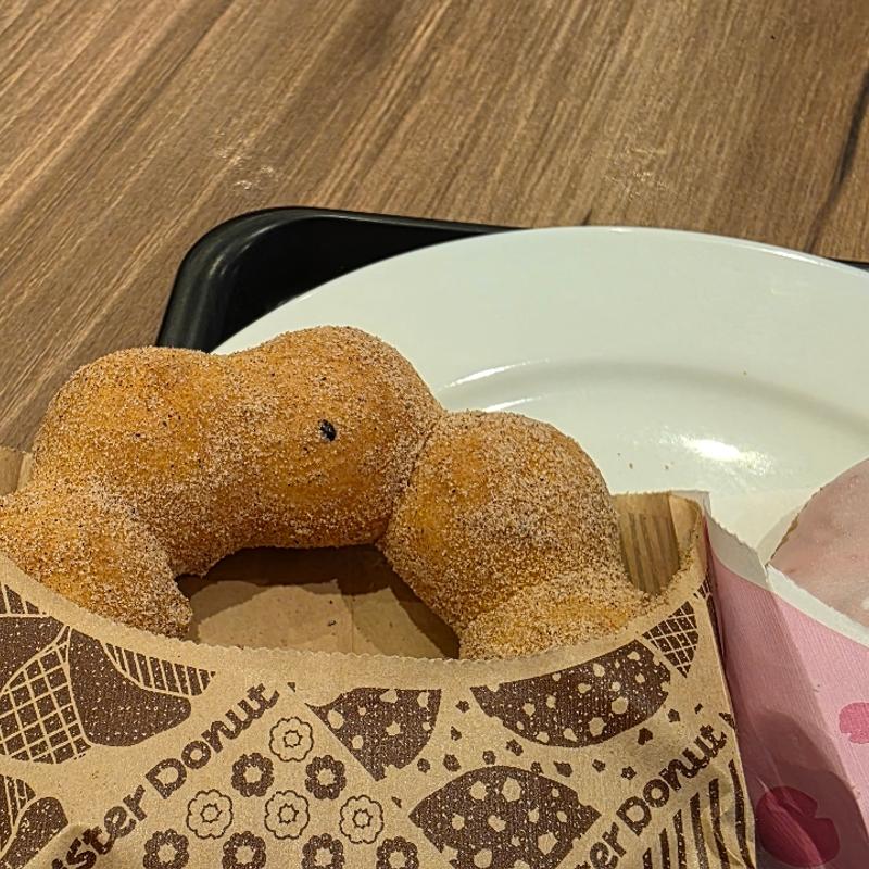 ポン・デ・黒糖(ミスタードーナツ 郡山西の内ショップ )