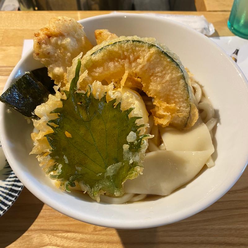 とりたまてんぶっかけ(うどん屋 椀白)