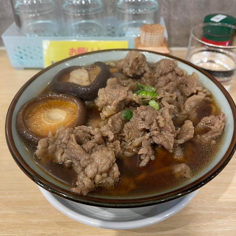 しいたけ牛バラ蕎麦(豊はる)